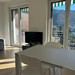 The View - Spacious Modern Apt